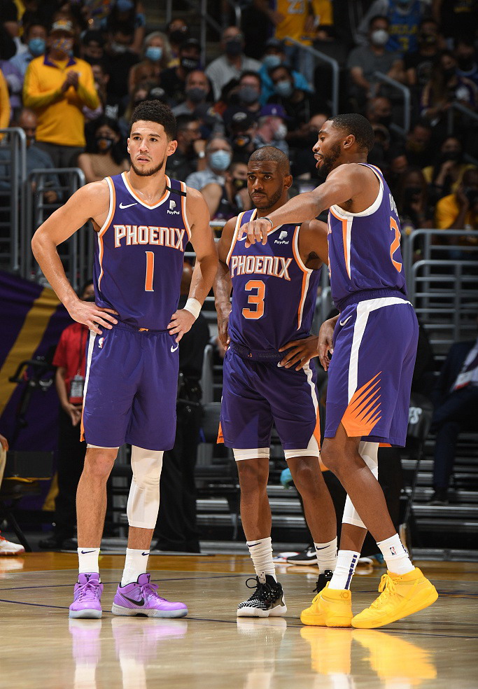 雄鹿NBA直播今晚开战强强对话战术解析与实时数据追踪