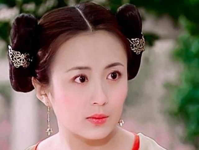 杨童舒在《至尊红颜》中饰演的"徐盈盈"原本是武媚娘的好姐妹,但因为