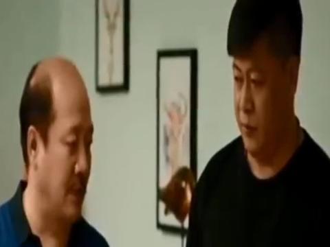 乡村爱情:广坤跑王老七家耍威风,谢腾飞:我姓王,广坤气疯!