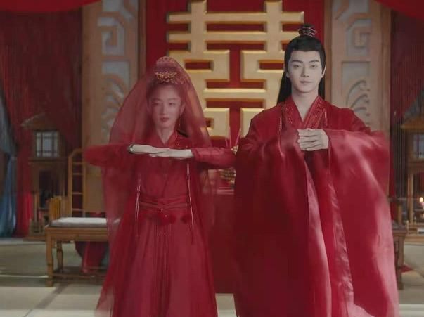 千古玦尘:后池,清穆大婚之日,众人前来道喜,却有3个人