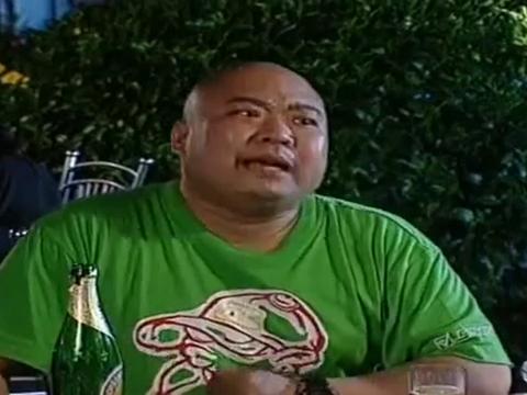 外来媳妇本地郎口水威为当副总经理谎称和香港李超人很熟