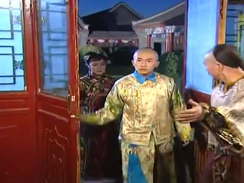 还珠格格小燕子紫薇等人因帮香妃出逃被抓福伦夫妇出谋划策