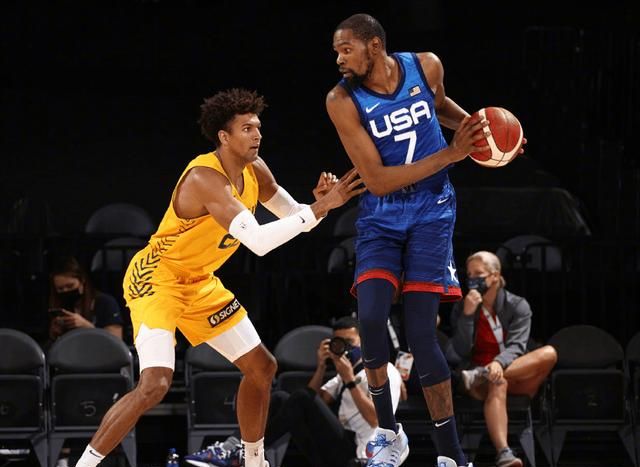 耻辱2连败!美国男篮10人登场,他却干等了40分钟,1秒都没让打啊休闲区蓝鸢梦想 - Www.slyday.coM 耻辱2连败!美国男篮10人登场,他却干等了40分钟,1秒都没让打啊休闲区蓝鸢梦想 - Www.slyday.coM