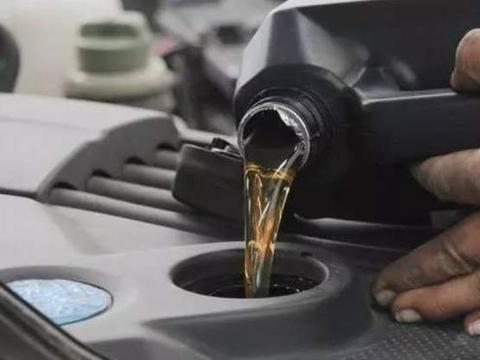 买车之后，新车主被坑的重灾区，如何保养不花冤枉钱？