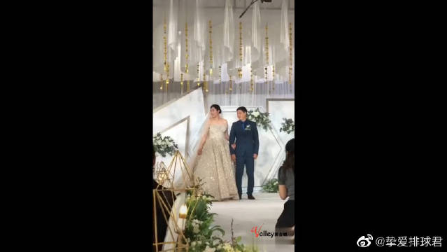 祝福中国女排36岁名将终于结婚曾向郎平推荐朱婷