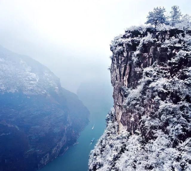 大江截流前的三峡,无法淹没的长江影像|古栈道|三峡|瞿塘峡_新浪新闻