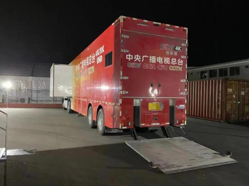 京牌沪牌超高清转播车现身东京街头,承担东京奥运会转播任务休闲区蓝鸢梦想 - Www.slyday.coM 京牌沪牌超高清转播车现身东京街头,承担东京奥运会转播任务休闲区蓝鸢梦想 - Www.slyday.coM