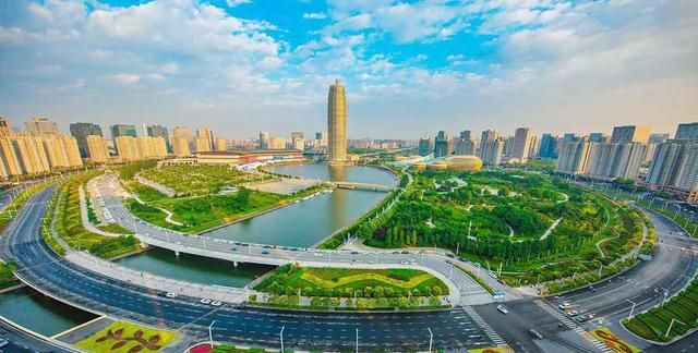郑州在建一座地标性的建筑,计划投资约40亿,预计2023年建成