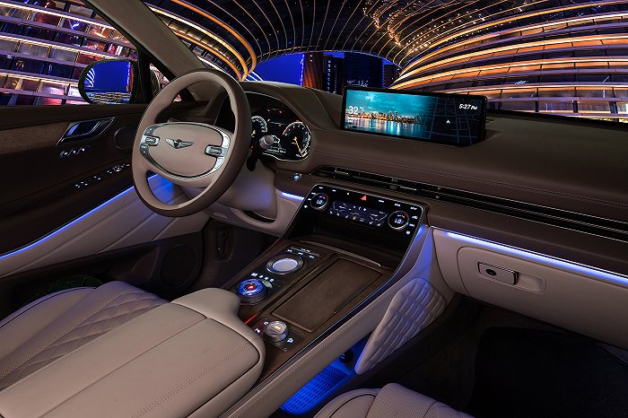 连续四年获得美国最佳豪华汽车品牌,这款车开起来究竟有什么不一样?