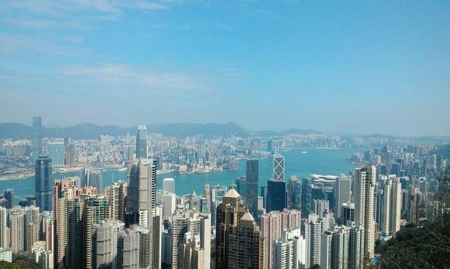 父亲刚赚了3百亿,儿子又赚了2千亿,堪称是中国最有钱的家族休闲区蓝鸢梦想 - Www.slyday.coM 父亲刚赚了3百亿,儿子又赚了2千亿,堪称是中国最有钱的家族休闲区蓝鸢梦想 - Www.slyday.coM