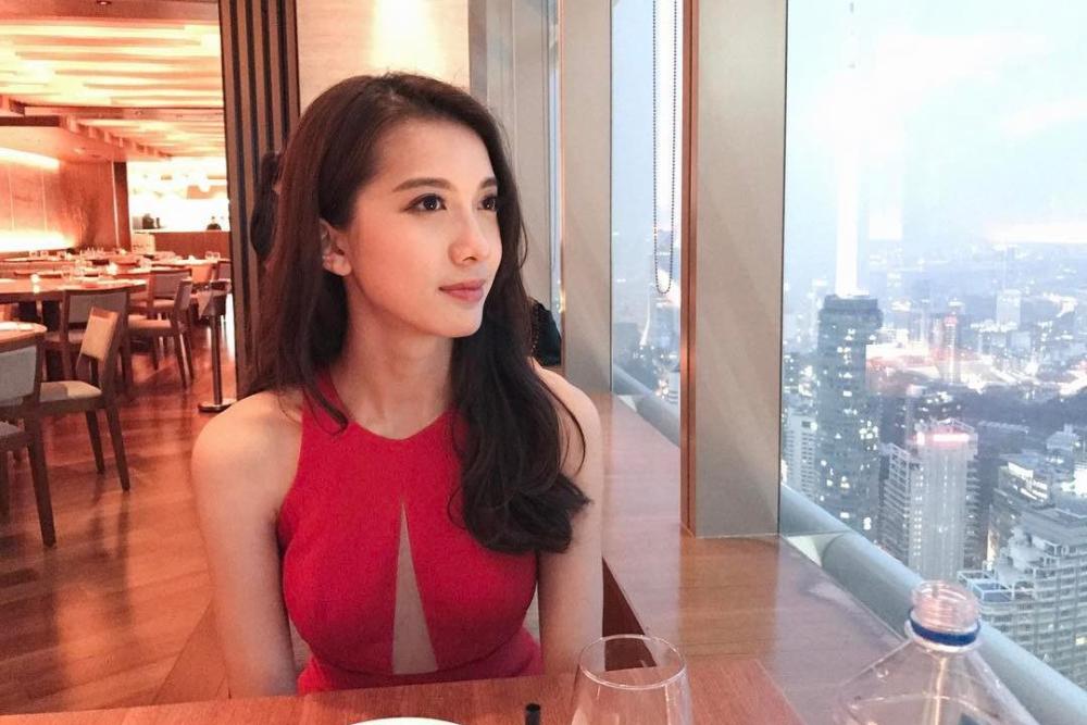 父亲刚赚了3百亿,儿子又赚了2千亿,堪称是中国最有钱的家族休闲区蓝鸢梦想 - Www.slyday.coM 父亲刚赚了3百亿,儿子又赚了2千亿,堪称是中国最有钱的家族休闲区蓝鸢梦想 - Www.slyday.coM