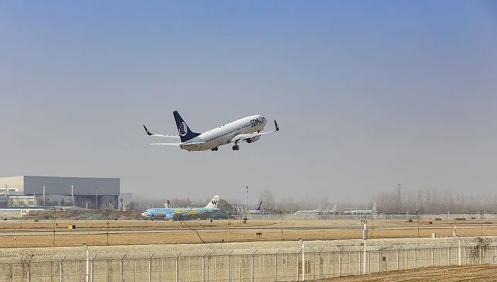 "不延误"的硬核山东航空火了,航班风雨无阻是怎么做到