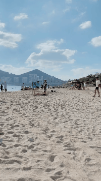 今年最恶心的热搜，没有之一