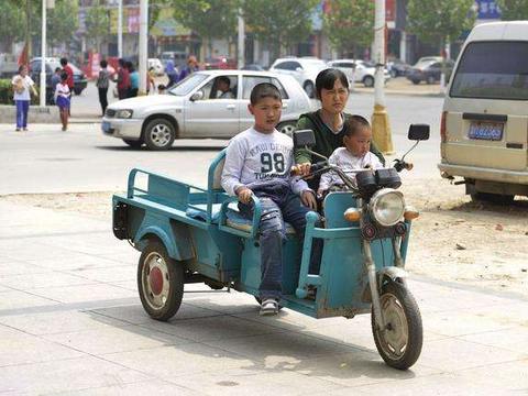 电动车、电动三轮车、老年代步车，怎么上路不会被罚，终于被明确