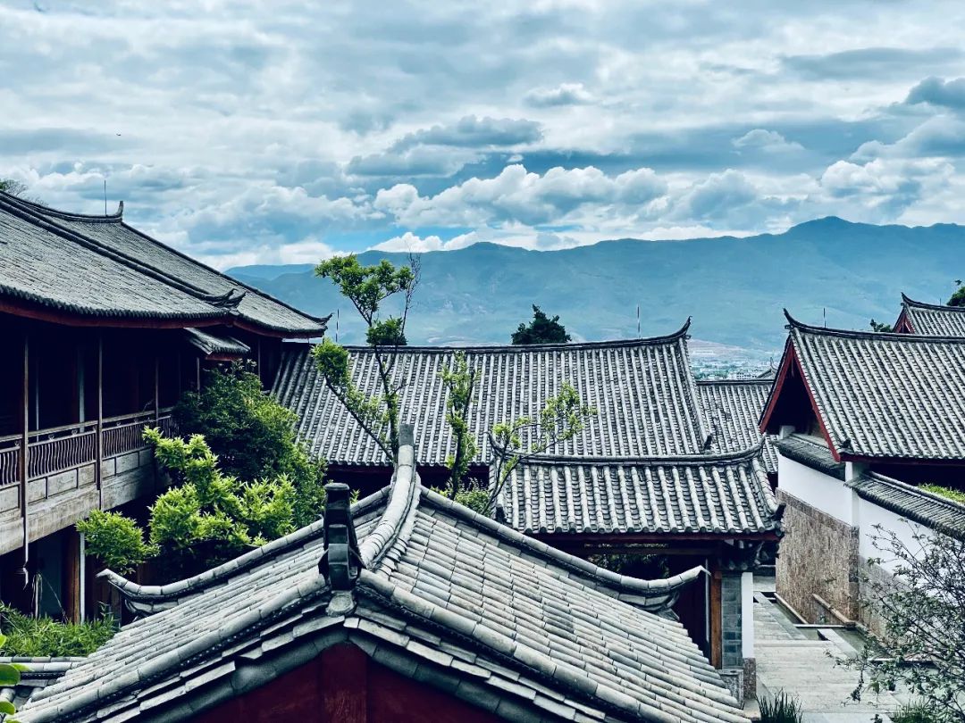 酒店建筑设计充分结合当地风格 赵家琦 摄