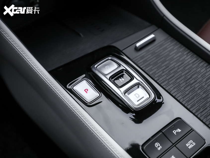 亚洲狮/凌尚等 上半年合资燃油轿车回顾