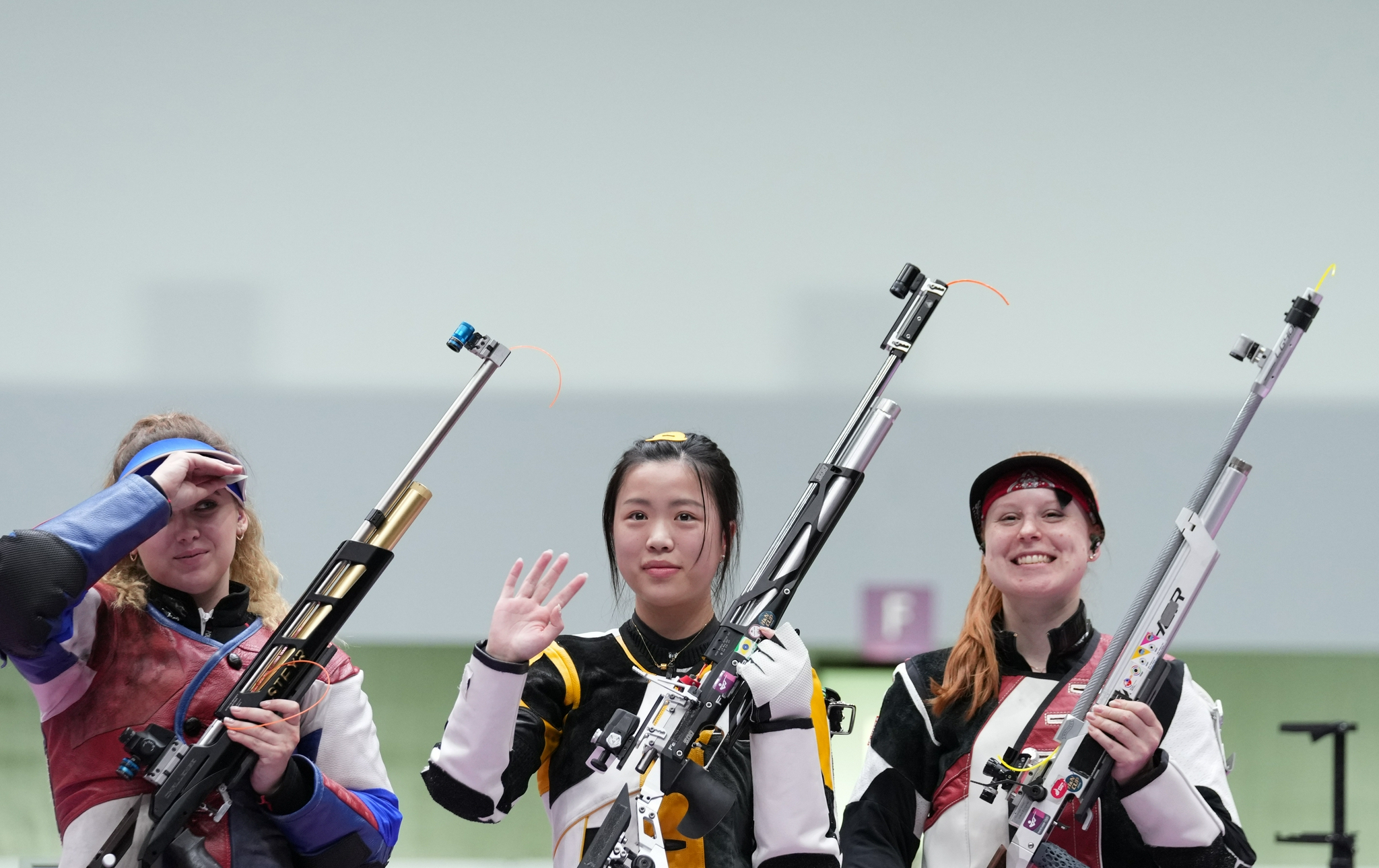 射击——女子10米气步枪:杨倩夺得东京奥运会首枚金牌休闲区蓝鸢梦想 - Www.slyday.coM 射击——女子10米气步枪:杨倩夺得东京奥运会首枚金牌休闲区蓝鸢梦想 - Www.slyday.coM