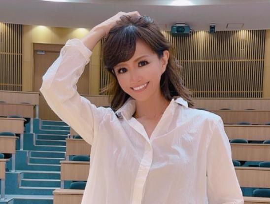 ��������Ĵ����������ӷ���Ա���ѧ����,֮���ֳɸ��ֱ�������