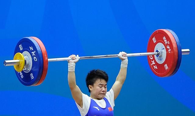 泪目了!孟美岐献唱奥运版《有种》为中国奥运健儿们加油,太燃了休闲区蓝鸢梦想 - Www.slyday.coM 泪目了!孟美岐献唱奥运版《有种》为中国奥运健儿们加油,太燃了休闲区蓝鸢梦想 - Www.slyday.coM