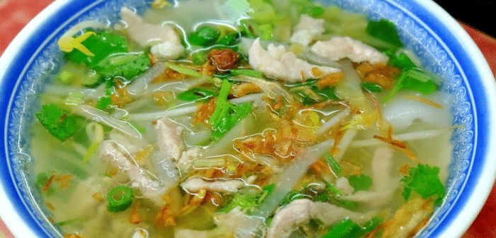 "榨菜肉丝汤":味美可口,汤清见底,肉丝鲜嫩