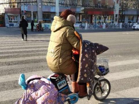 国六到来，电动车也开始升级，最新款电动车不用充电还跑得更快