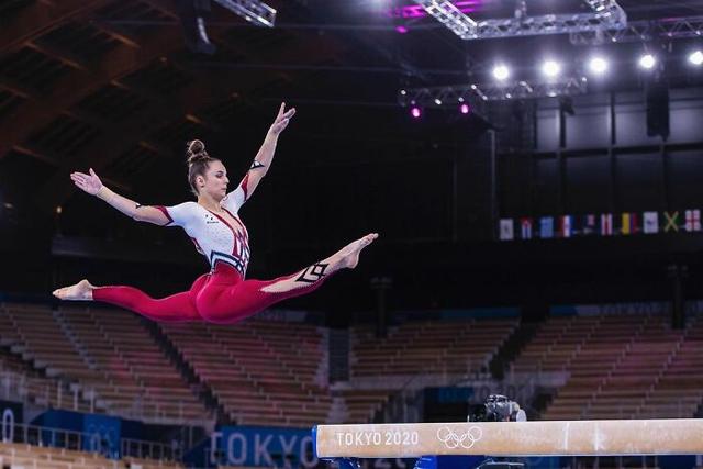 德国体操运动员通过穿全身套装,来对抗暴露和性感休闲区蓝鸢梦想 - Www.slyday.coM 德国体操运动员通过穿全身套装,来对抗暴露和性感休闲区蓝鸢梦想 - Www.slyday.coM