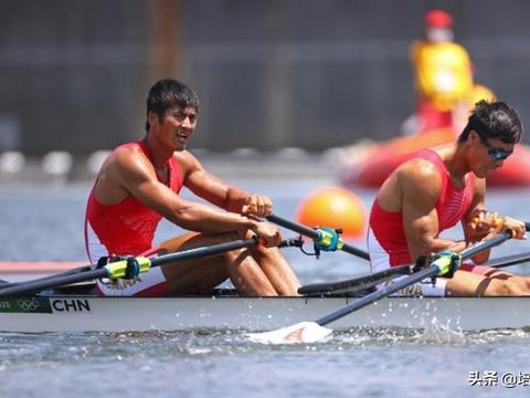 张亮/刘治宇夺得赛艇项目男子双人双桨奥运奖牌，位列世界第三