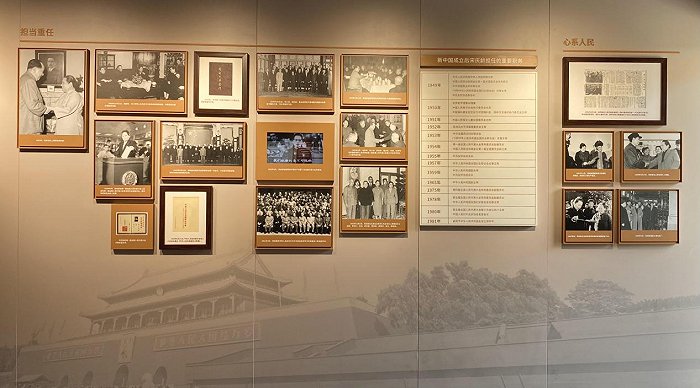 陈列馆第二展厅的部分资料展示区.图片来源:倪叶青/摄