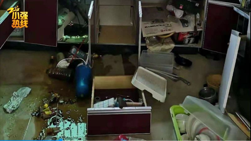 离奇!杭州一男子家中突然一声巨响!一看,房子裂了!却查不出原因休闲区蓝鸢梦想 - Www.slyday.coM 离奇!杭州一男子家中突然一声巨响!一看,房子裂了!却查不出原因休闲区蓝鸢梦想 - Www.slyday.coM