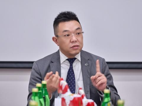 沃尔沃于柯鑫解读 沃尔沃的直销+4S店模式