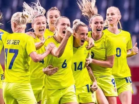 奥运女足1/4决赛,瑞典3：1日本，东道主泪别赛场！
