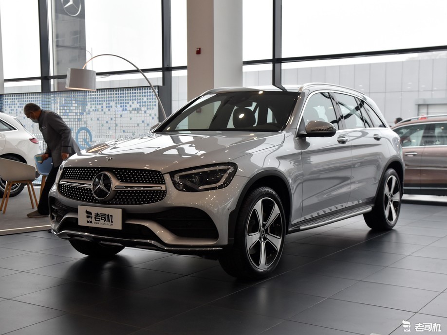 2021款奔驰glc,2022款奔驰glc内饰 奔驰glc 2021款 glc 300 l 4matic 豪华型,官方指导价49.