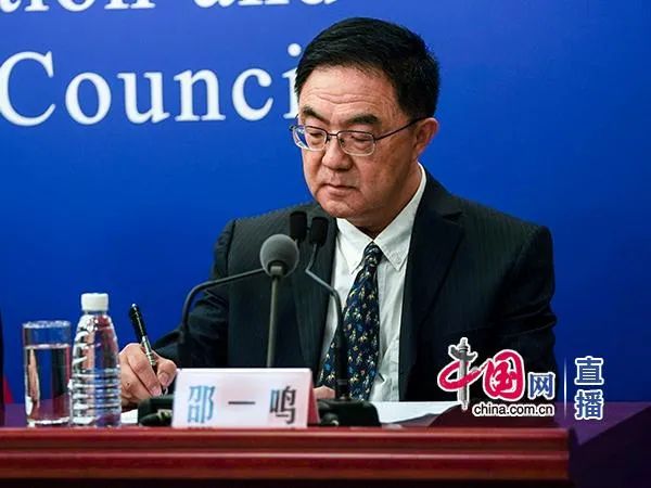 疫情已波及十几个省区市!会不会大规模暴发?暑假到底还能不能出游?官方回应→休闲区蓝鸢梦想 - Www.slyday.coM 疫情已波及十几个省区市!会不会大规模暴发?暑假到底还能不能出游?官方回应→休闲区蓝鸢梦想 - Www.slyday.coM