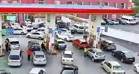 私家车一般加92还是95，看看发动机的参数再说