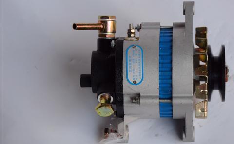 汽车发电机多久更换一次，十年正常吗