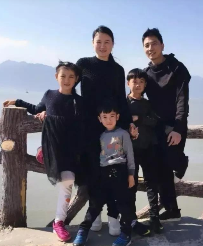 林生斌正式被调查！与保姆的关系、4岁儿子、偷税漏税等都已查明