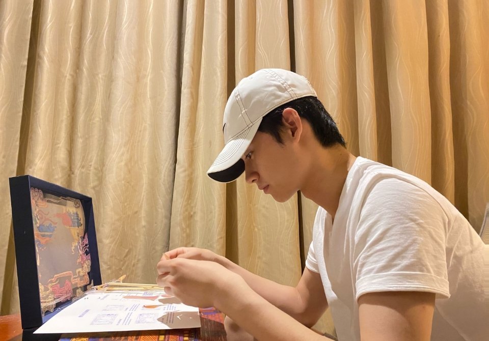 翻脸比翻书还快?前脚刚曝黄俊捷是渣男,后脚就和他复合