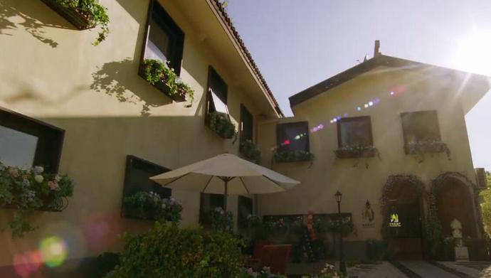 求求导演们来一趟凡间吧,国产剧尽是卡里只剩100万的“穷人”了休闲区蓝鸢梦想 - Www.slyday.coM 求求导演们来一趟凡间吧,国产剧尽是卡里只剩100万的“穷人”了休闲区蓝鸢梦想 - Www.slyday.coM