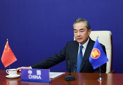 王毅出席第11届东亚峰会外长会休闲区蓝鸢梦想 - Www.slyday.coM 王毅出席第11届东亚峰会外长会休闲区蓝鸢梦想 - Www.slyday.coM