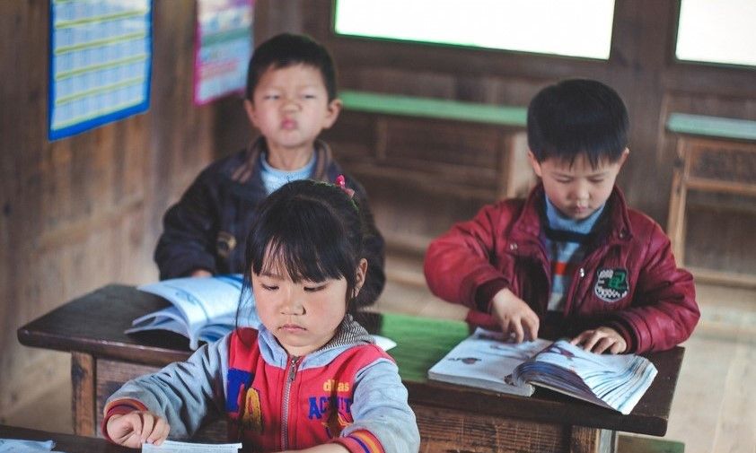 3次被父亲撕毁录取通知书,40岁方圆大学梦,女孩念书那么难吗?休闲区蓝鸢梦想 - Www.slyday.coM 3次被父亲撕毁录取通知书,40岁方圆大学梦,女孩念书那么难吗?休闲区蓝鸢梦想 - Www.slyday.coM