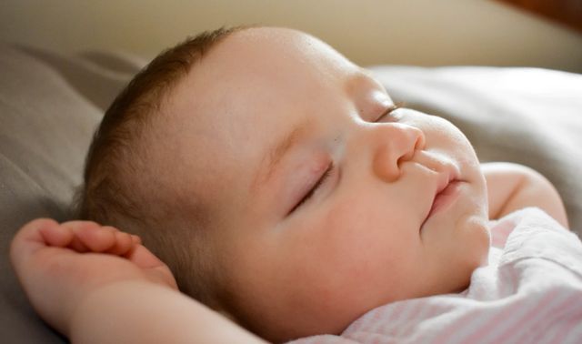 用了无数方法,宝宝为什么还是睡不了整夜觉?休闲区蓝鸢梦想 - Www.slyday.coM 用了无数方法,宝宝为什么还是睡不了整夜觉?休闲区蓝鸢梦想 - Www.slyday.coM