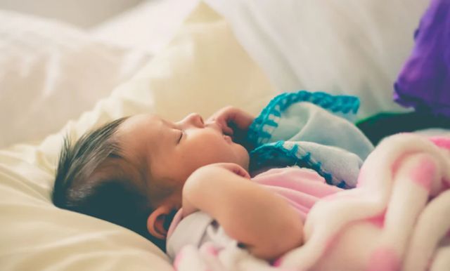 用了无数方法,宝宝为什么还是睡不了整夜觉?休闲区蓝鸢梦想 - Www.slyday.coM 用了无数方法,宝宝为什么还是睡不了整夜觉?休闲区蓝鸢梦想 - Www.slyday.coM