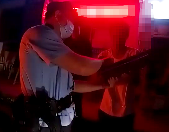 吵架后不想面对妻子,浙江男子报警称:我酒驾了,关我几天吧休闲区蓝鸢梦想 - Www.slyday.coM 吵架后不想面对妻子,浙江男子报警称:我酒驾了,关我几天吧休闲区蓝鸢梦想 - Www.slyday.coM