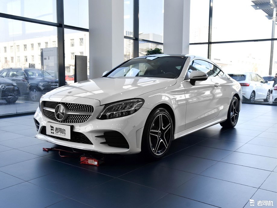 奔驰c coupe260,奔驰c200coupe 奔驰c级(进口) 2021款 c 260 轿跑车,官方指导价36.