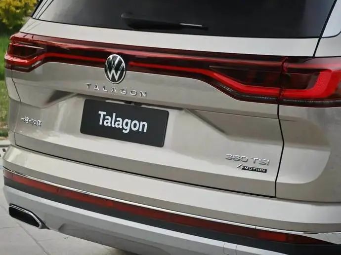 29.99万起,车长超5米1,汉兰达都怕的合资V6旗舰竟被吐槽太贵?真相竟然是...休闲区蓝鸢梦想 - Www.slyday.coM 29.99万起,车长超5米1,汉兰达都怕的合资V6旗舰竟被吐槽太贵?真相竟然是...休闲区蓝鸢梦想 - Www.slyday.coM