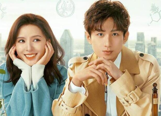 《琉璃》开播一年：女主因眼药水翻车，男主连扑两部剧，女二逆袭