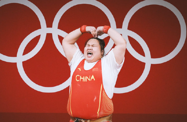 中国举重队面临不利局面！巴黎奥运将废除4项，军神：会努力参赛
