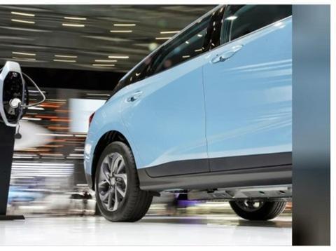 渗透率超14.8%，政策驱动转向市场驱动，新能源支棱起来了