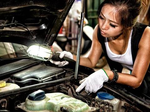 养车知识点：新车首保需要注意什么？4S店会有什么消费套路吗？