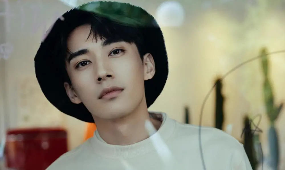 《琉璃》开播一年：女主因眼药水翻车，男主连扑两部剧，女二逆袭